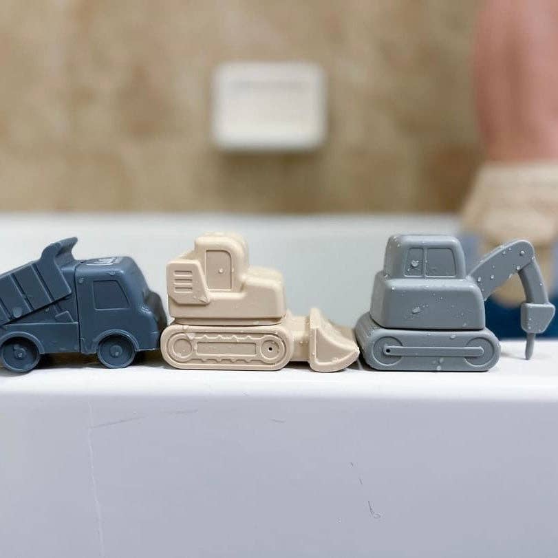 “Grant’s Truck” 🛻 Bath Beach Pool Water Toys