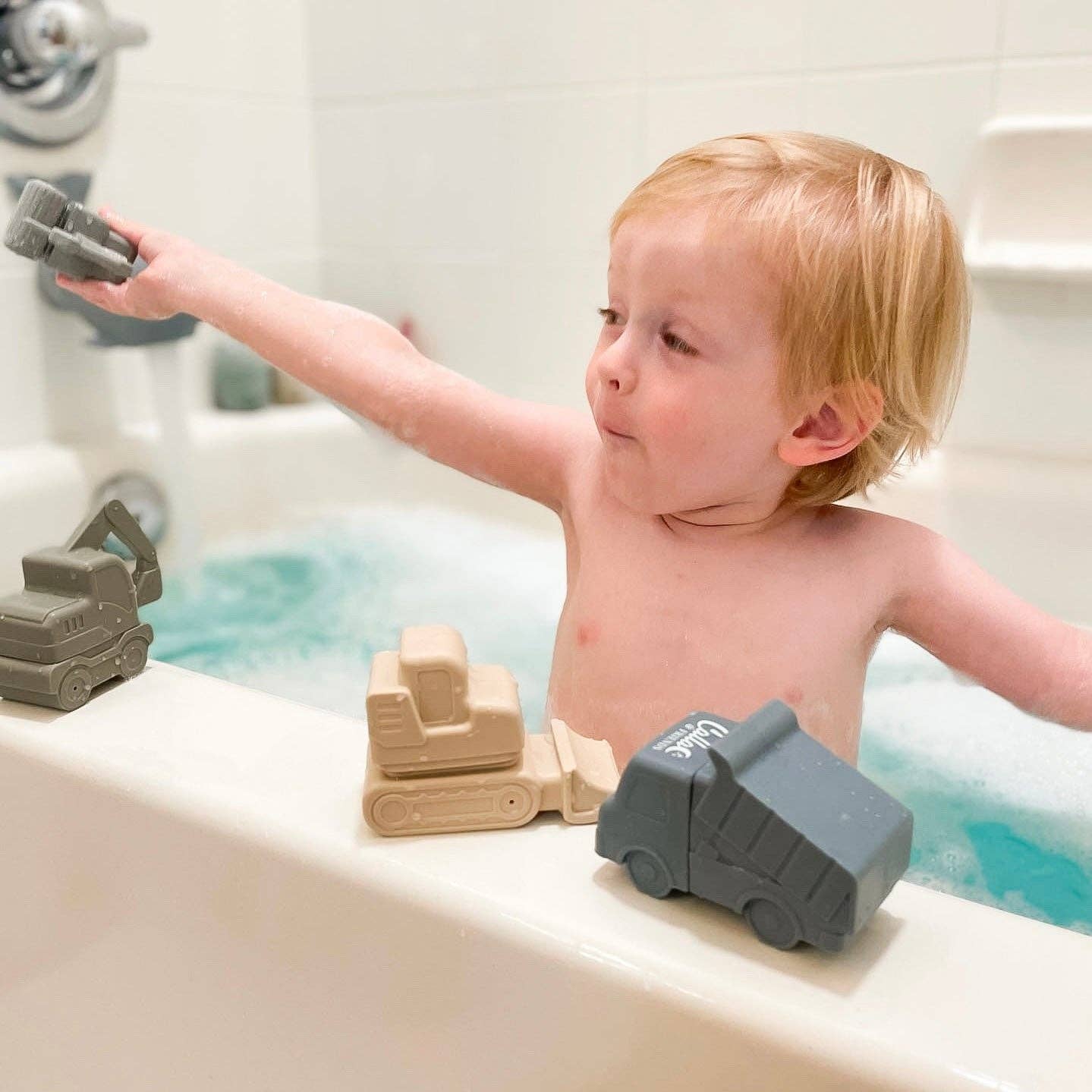 “Grant’s Truck” 🛻 Bath Beach Pool Water Toys