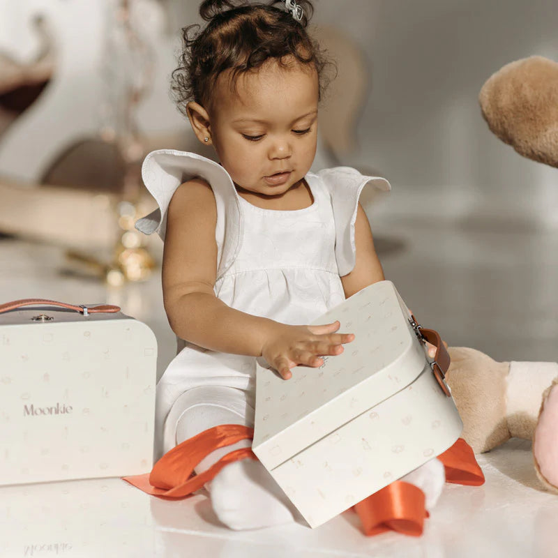 Safe & Stylish Baby Feeding Set – 100% Food-Grade Silicone, BPA-Free