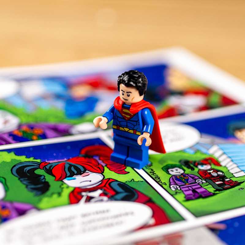 LEGO DC Super Heroes maze and drawing book