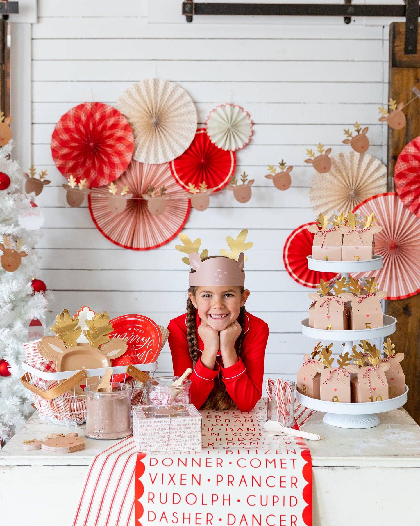 Whimsical reindeer party hats with gold foil accents, 8 adjustable hats for holiday fun