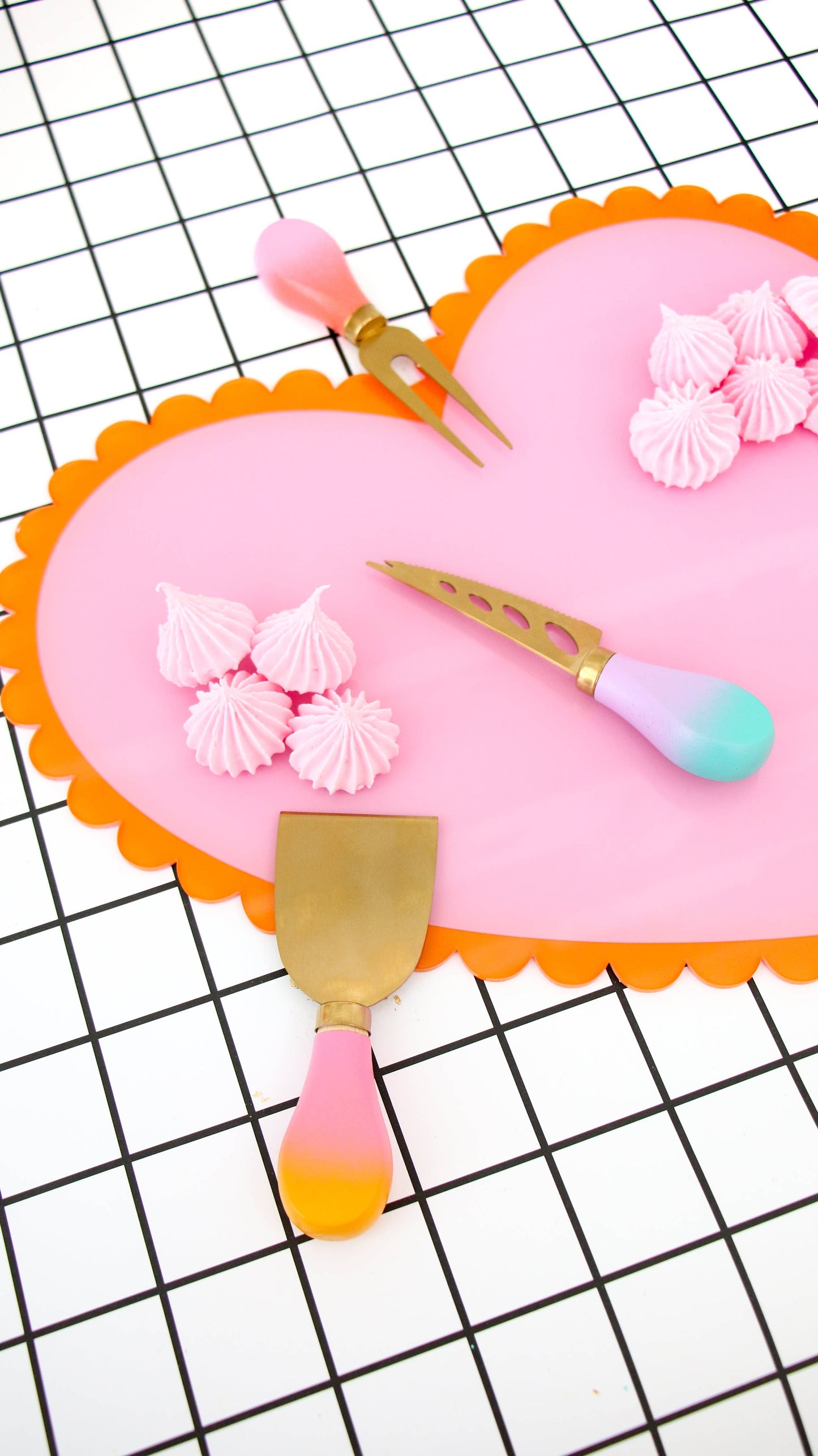 "Spread the Love" 🧀 Ombré Charcuterie Knife Trio by Kailo Chic