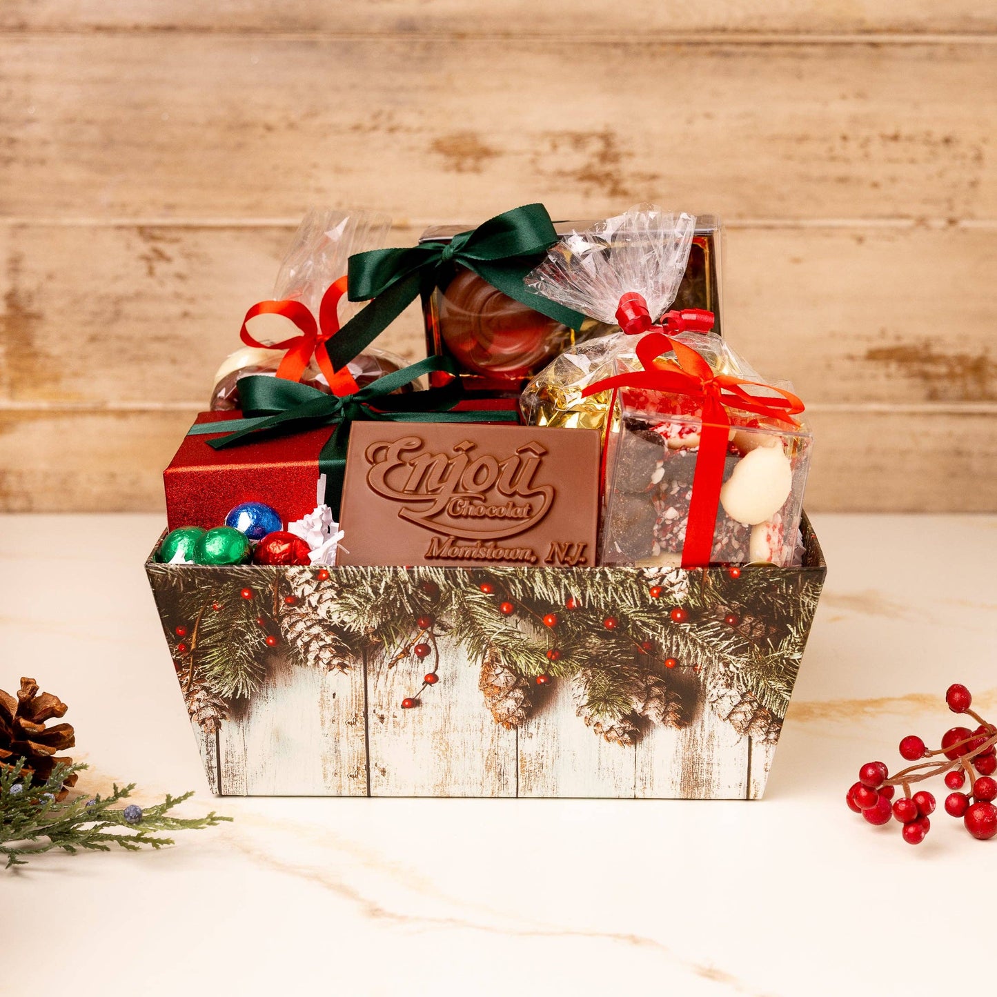 “Holiday Sweet Suite” 🎁🍫 Gourmet Gift Basket by Enjou Chocolat