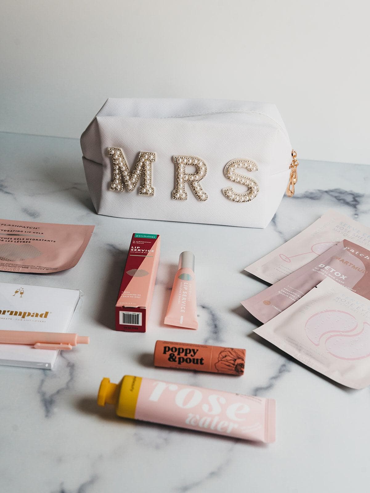 “Mrs. Bridal” 👰♀️ Beauty Cosmetics Pouch - Makeup Bag for Brides