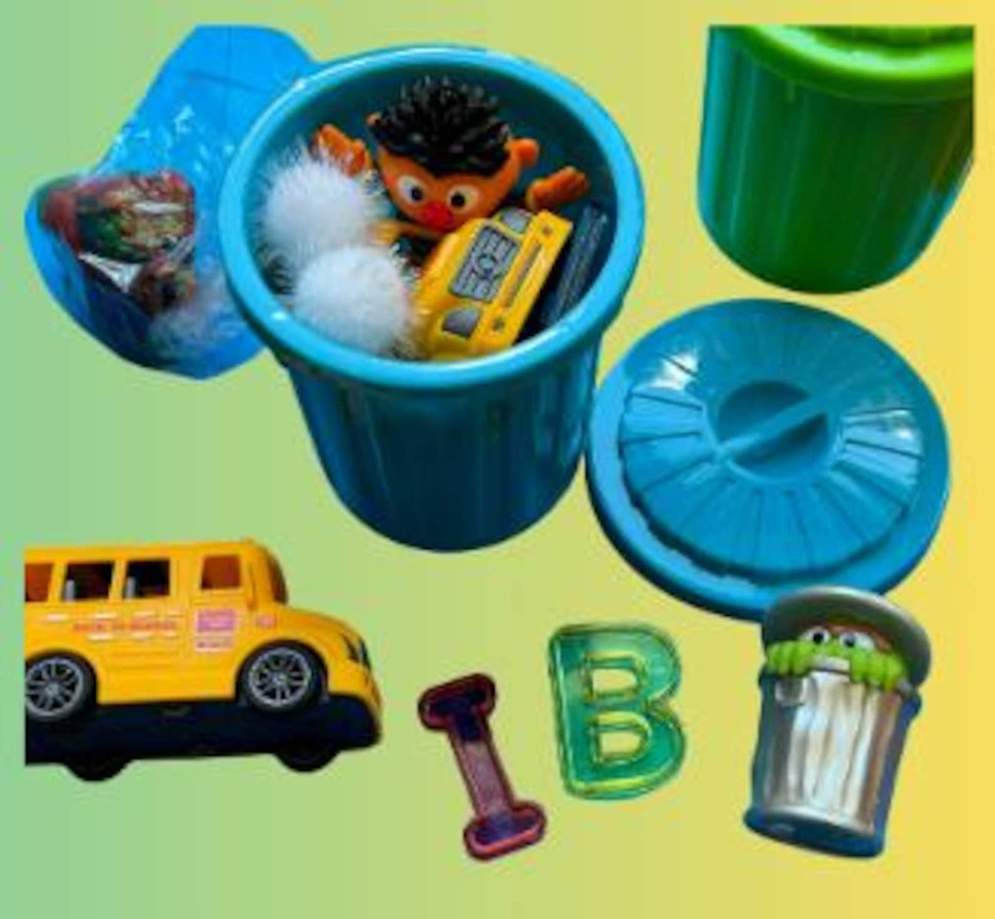Sesame Street sensory playdough kit, glitter dough, alphabet molds, figurines, autism-friendly, 3+.