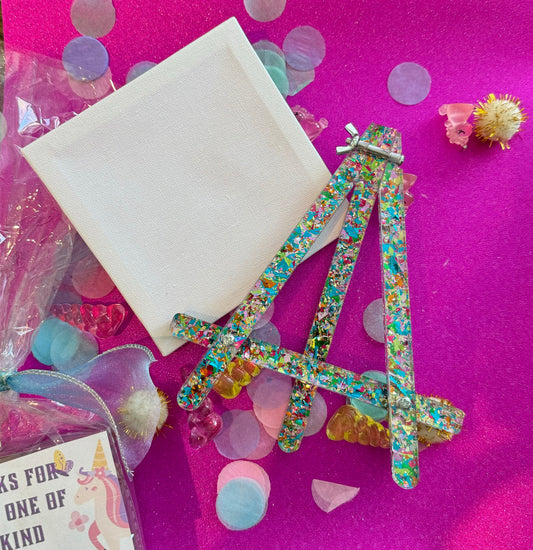 Craft birthday party ideas with paint your own party favors