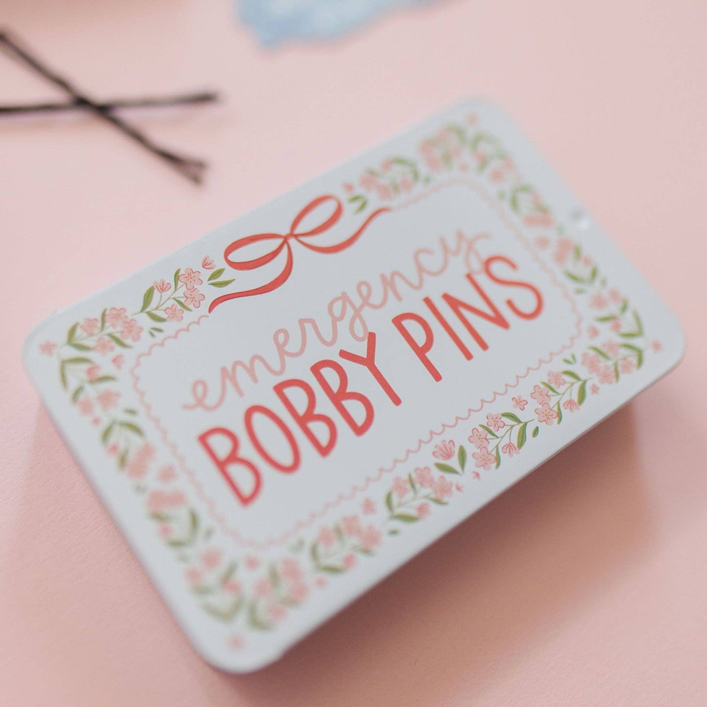 "Pin Emergency" 📌 Emergency Bobby Pins Travel Tin (60 Pins) by Pippi Post