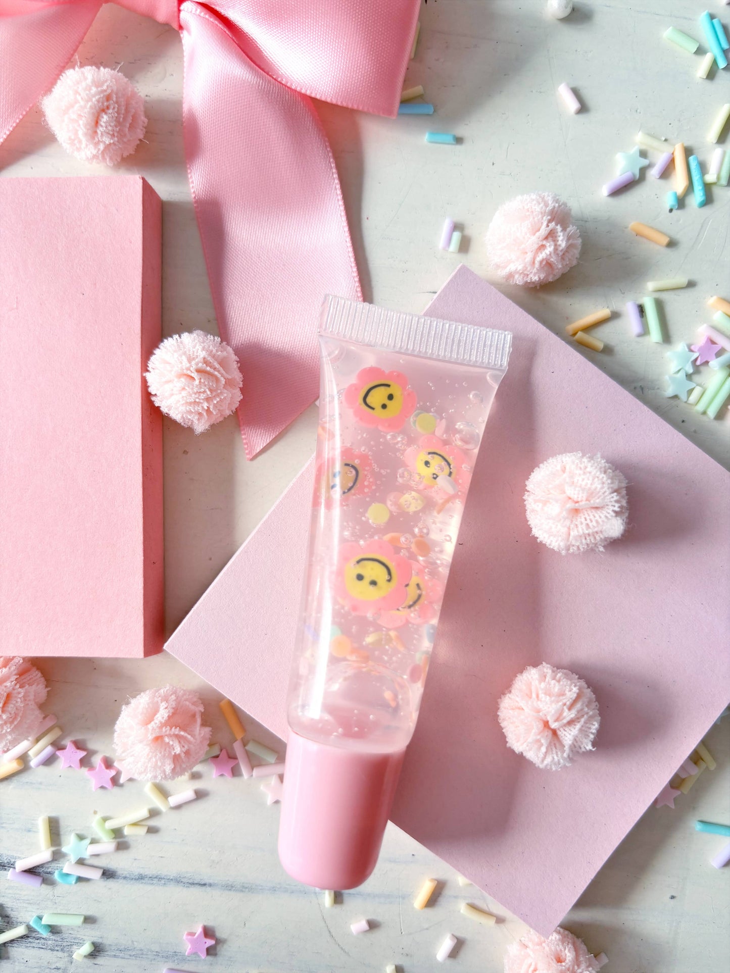 “Gloss Boss” 🌸💖 Smiley Bubble Gum Tube Lip Gloss