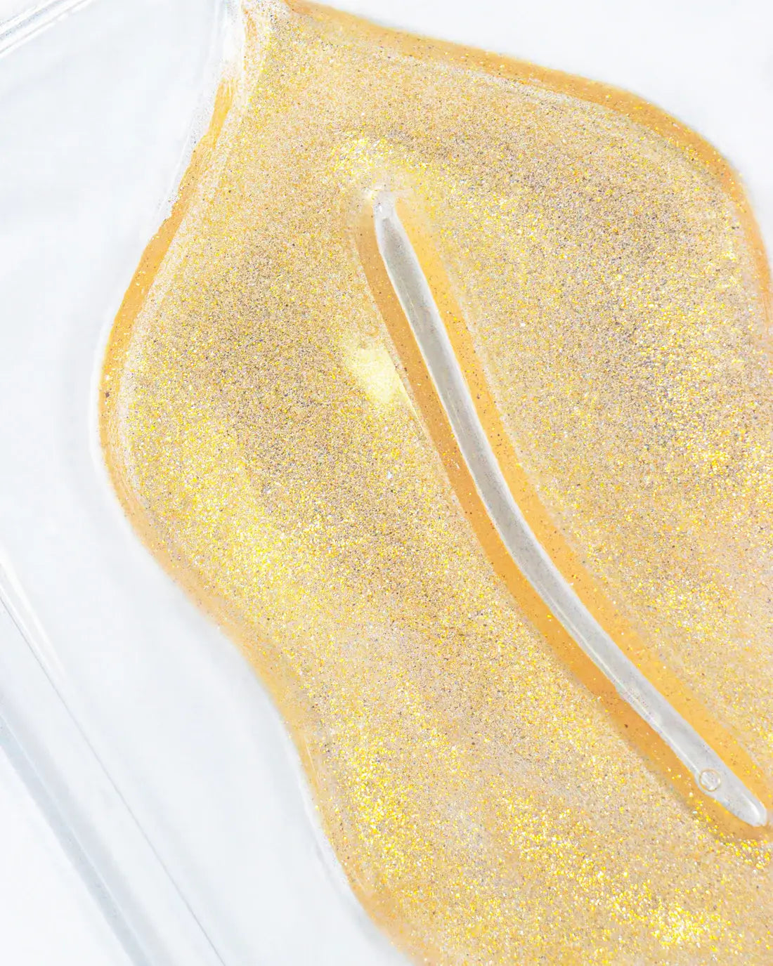 Hydrating lip mask infused with snow mushroom, rose essence, and vegan collagen booster to plump, soothe, and smooth lips for a supple, refreshed pout.