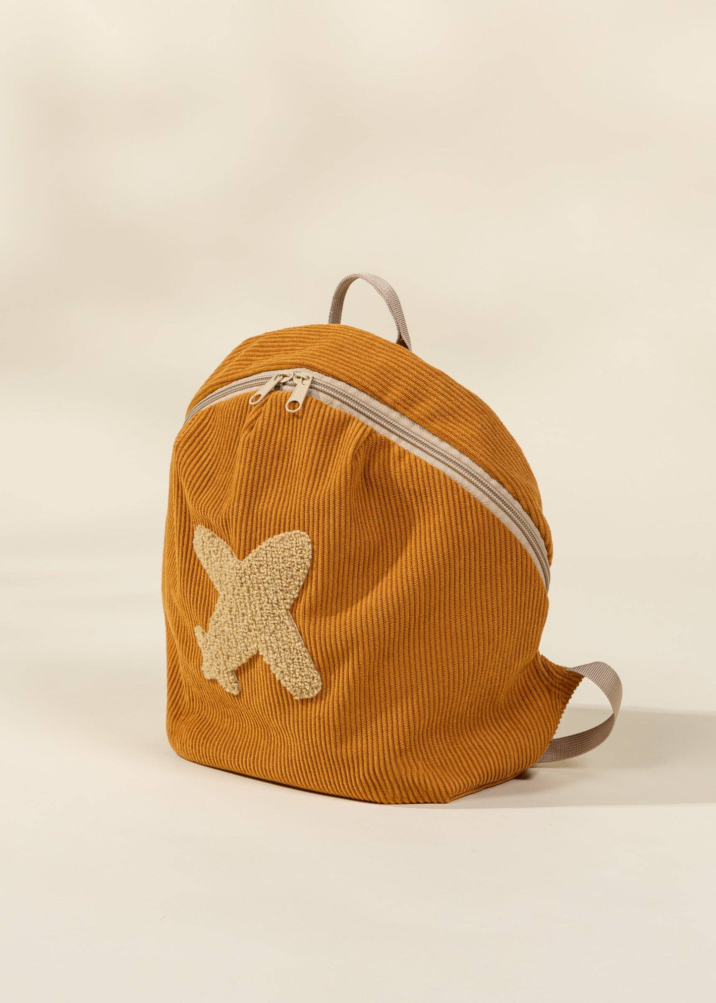 Travel activity kit for children ages 3+