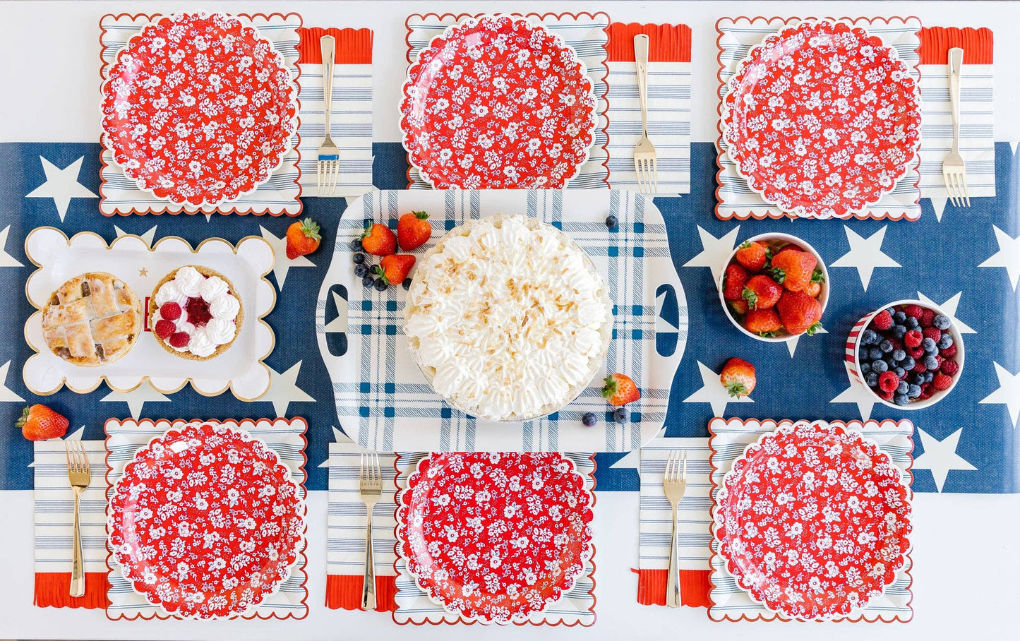 “Star Spangled Runner” ⭐️ Blue Star Table Runner