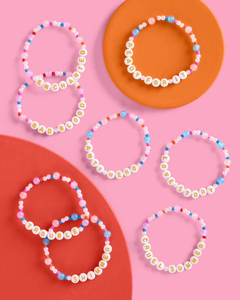 “It’s Me Hi” themed friendship bracelets set
