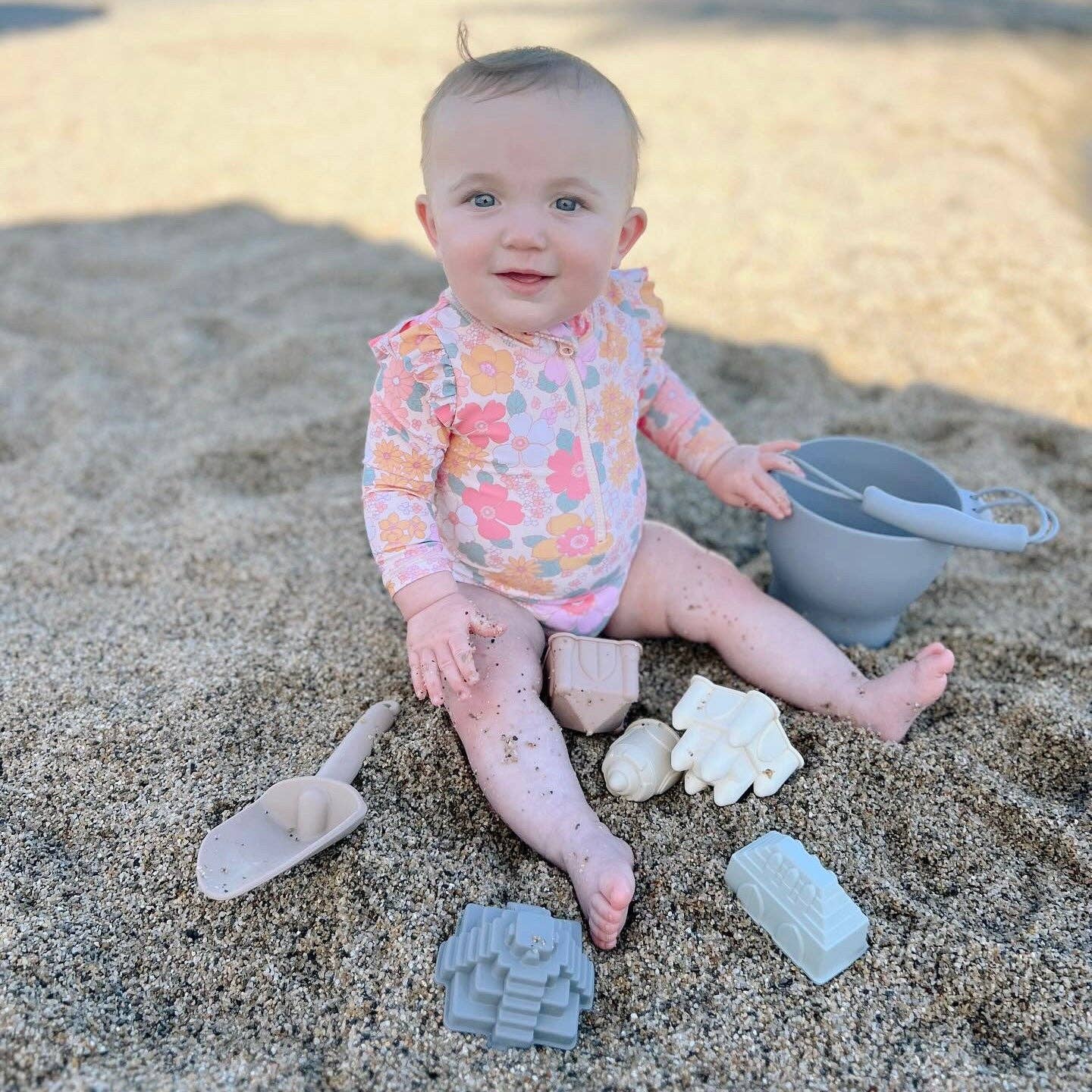 "Ellie Adventures" 🐘 Silicone Beach Toy Set by Calla & Friends