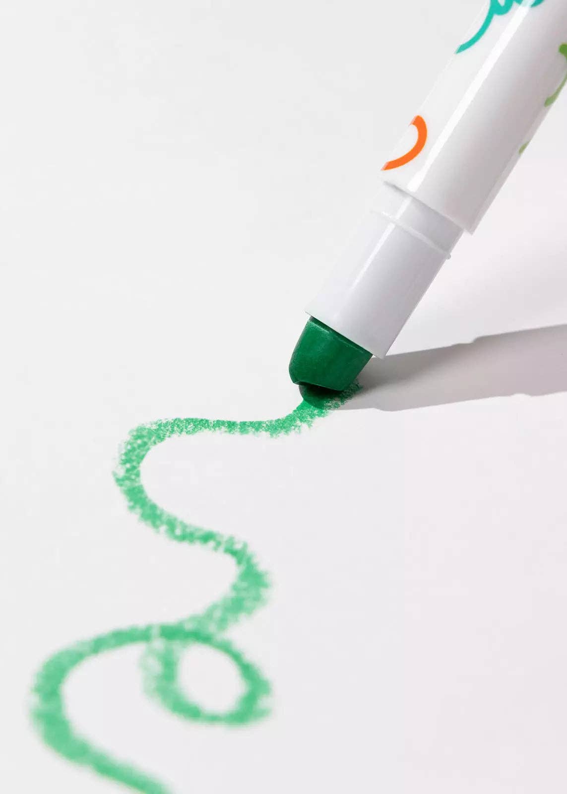 Mess-free solid paint sticks for kids