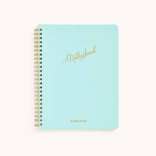 New Moms Workbook by Simplified – organize baby milestones, feeding schedules, and daily routines.
