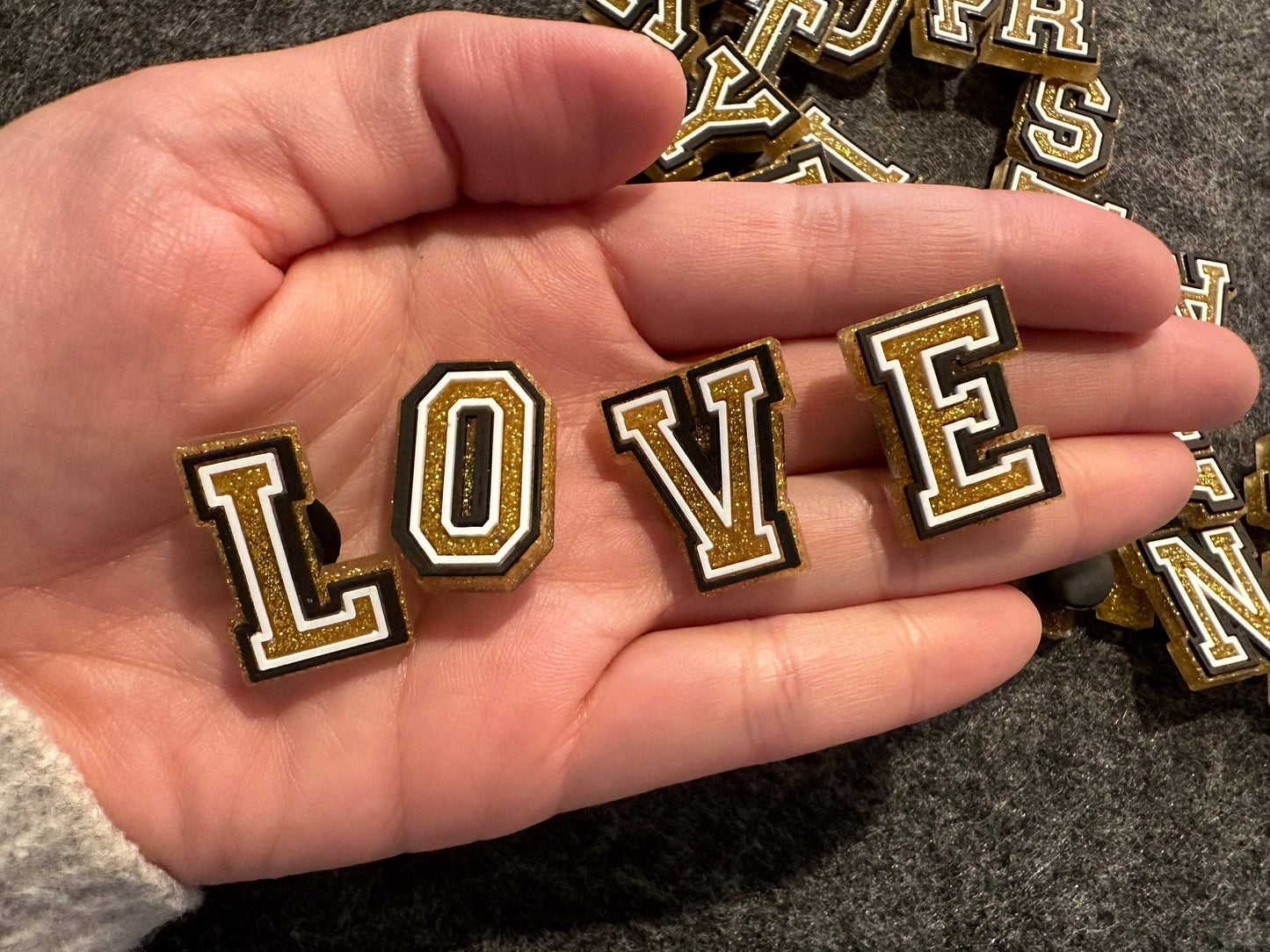 "Letter Drop" ✨ Gold Bling Alphabet Croc Charm — Letter W by JuliesDecal