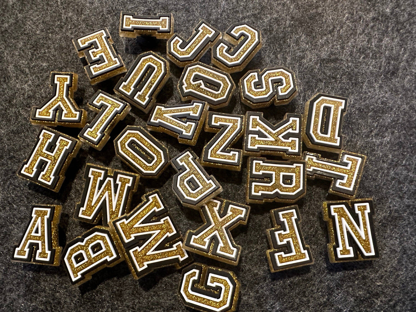 "Letter Drop" ✨ Gold Bling Alphabet Croc Charm — Letter W by JuliesDecal