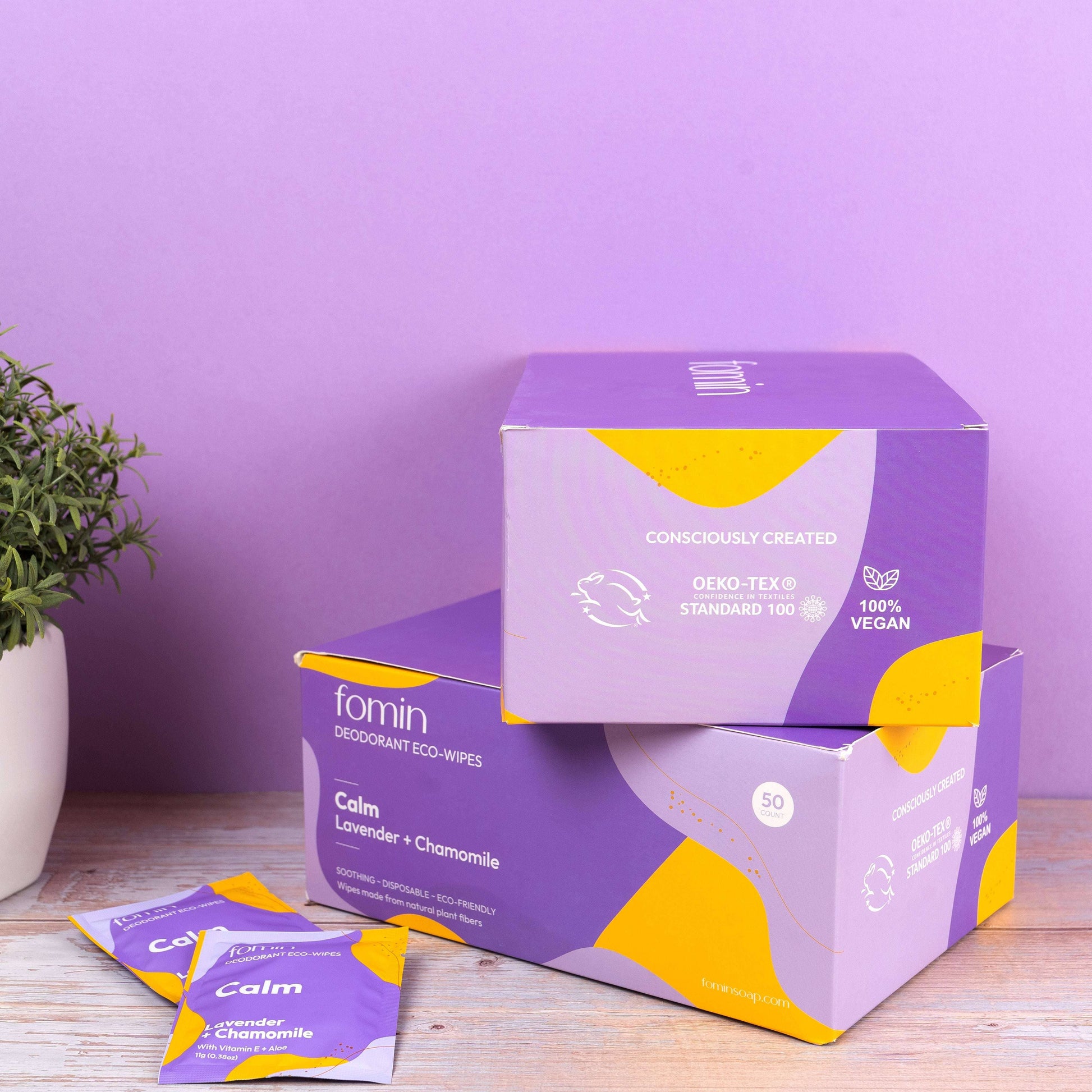 Antibacterial body wipes with aloe for gym, travel, and everyday freshness
