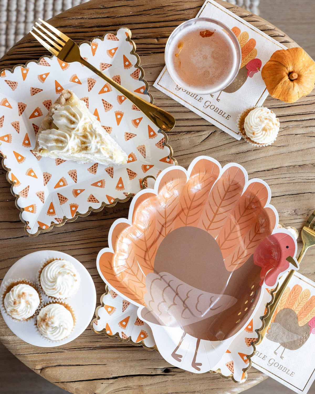 “Talk Turkey” 🦃 Turkey Shaped Thanksgiving Paper Plates by My Mind’s Eye