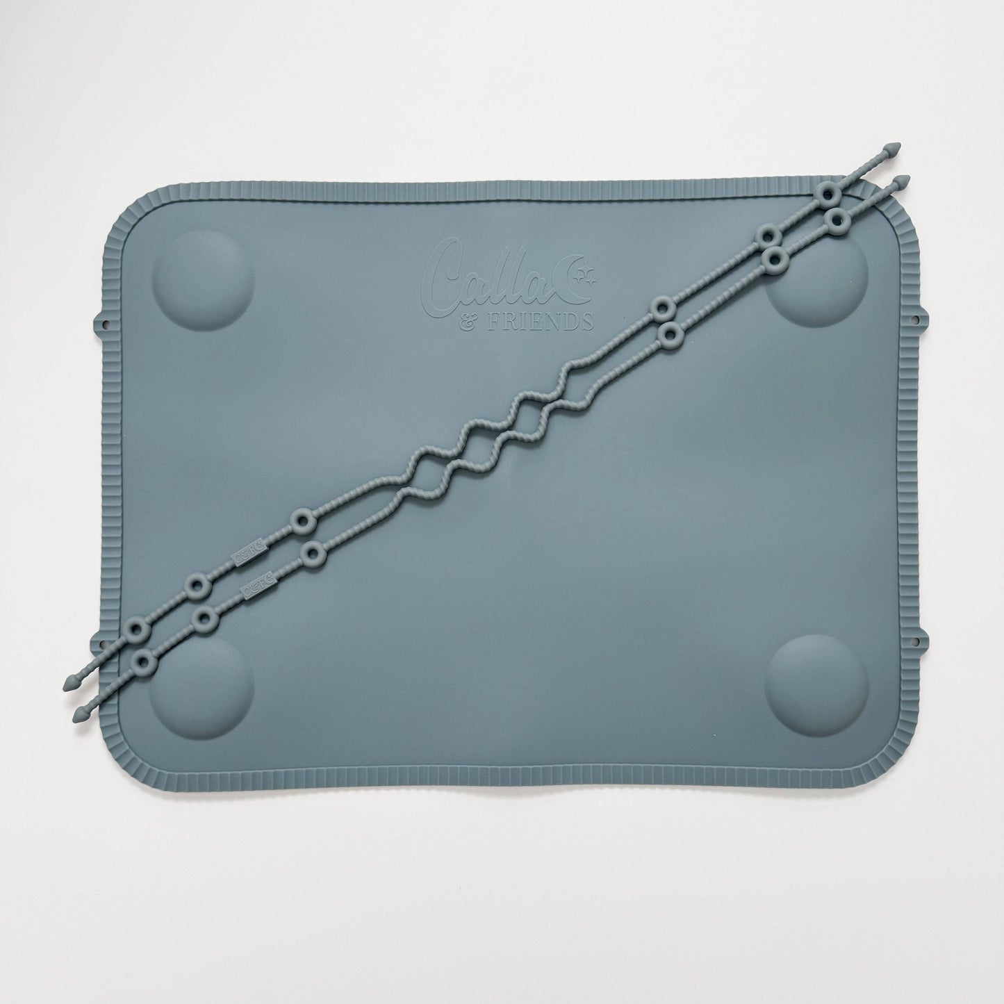 "Tidy Traveler" 🍽️ Slate Blue Brush Stripe Placemat Set by Calla & Friends