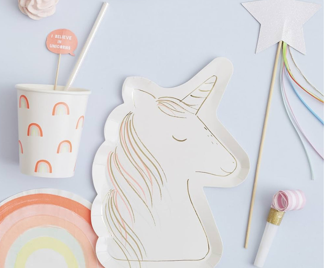 Unicorn-shaped party plates featuring shiny gold foil embellishments and neon print. Perfect for adding a magical touch to any fairytale-themed party. Set includes 8 high-quality plates, measuring 170mm x 230mm, ideal for dessert or snacks.