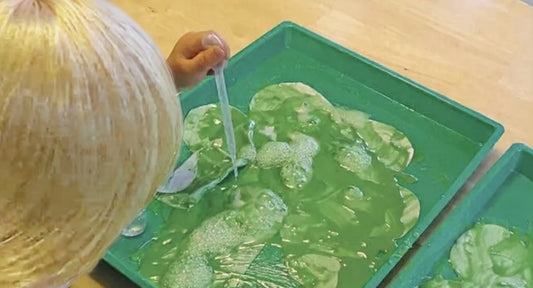 “Lucky Little Fizz Lab” 🍀✨ Shamrock Science Craft Kit by CGO