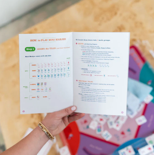 Rackin Rosie Mahjong set on table