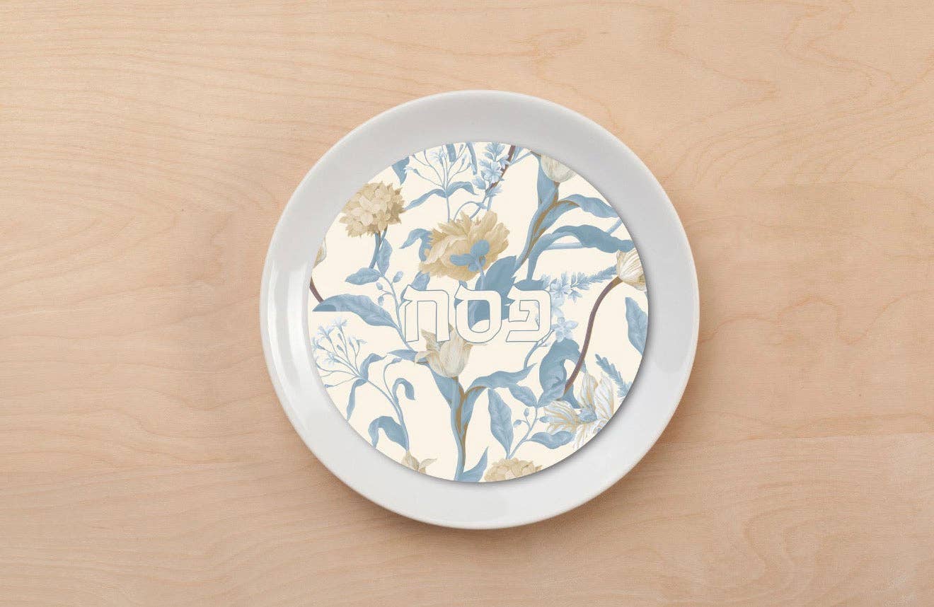 Dusty blue floral Pesach plate accents 7″ round 24 pack