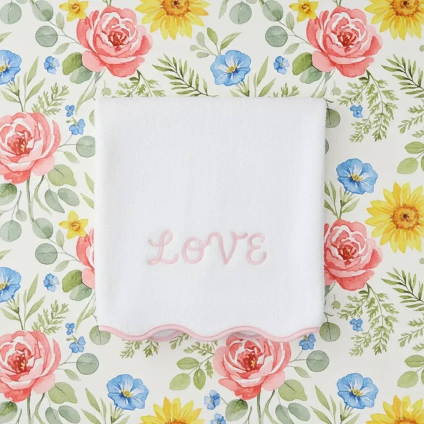 "Wrapped in Lotus" 🛁 Pink Piping Bath Sheet Set (2-Piece) by Lotus Linen
