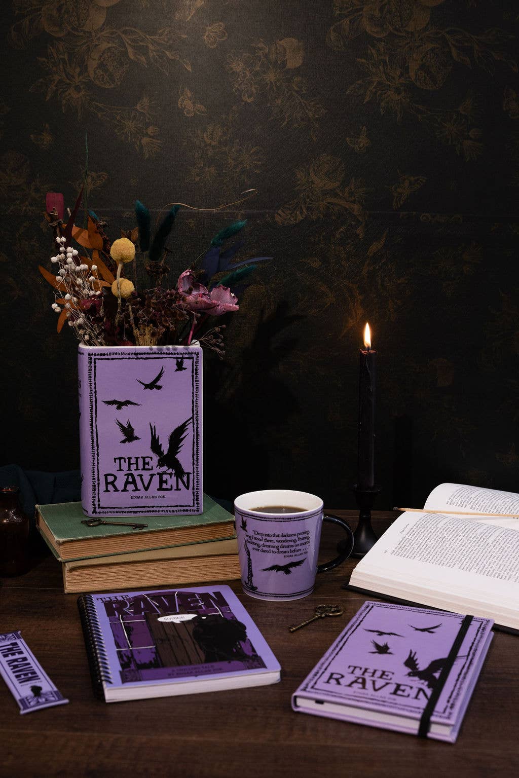 Gothic ceramic vase inspired by classic novels