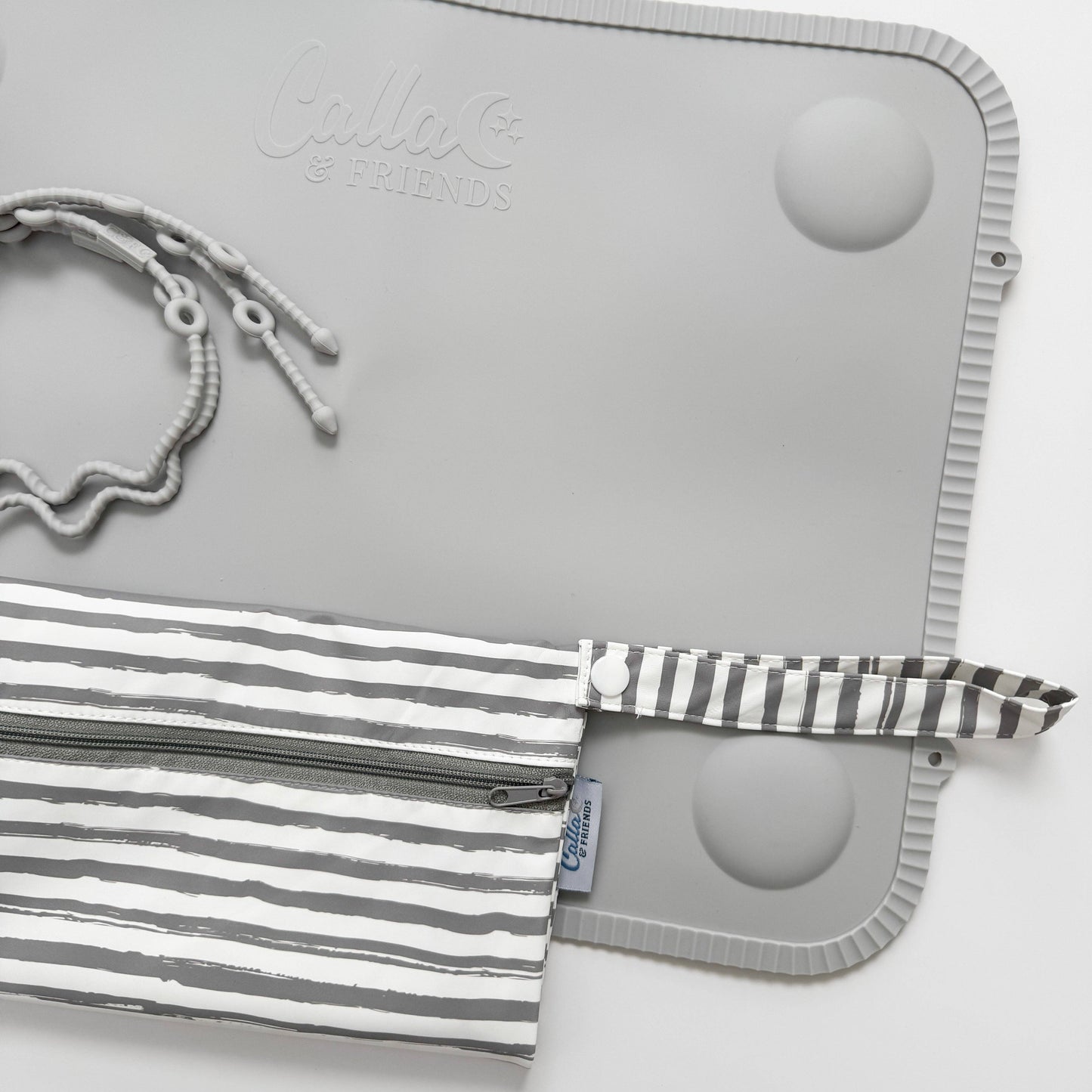 "Tidy Traveler" 🍽️ Slate Blue Brush Stripe Placemat Set by Calla & Friends