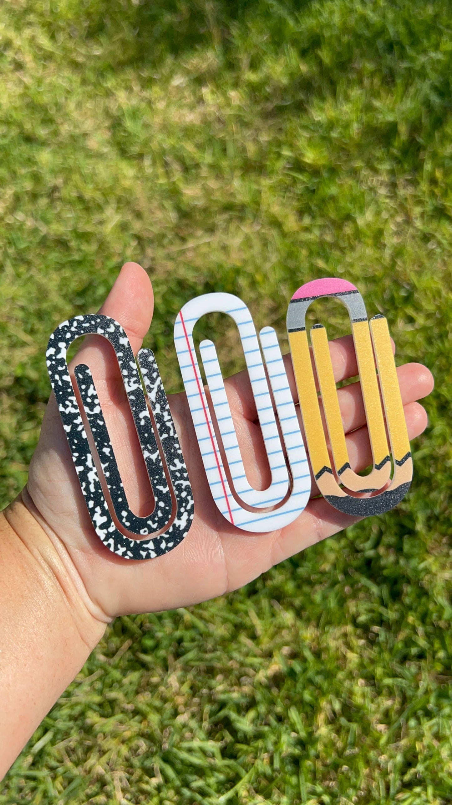 “Hit the BookMARK” 🔖 Teacher Paperclip Bookmark set, bookmark gift for teacher