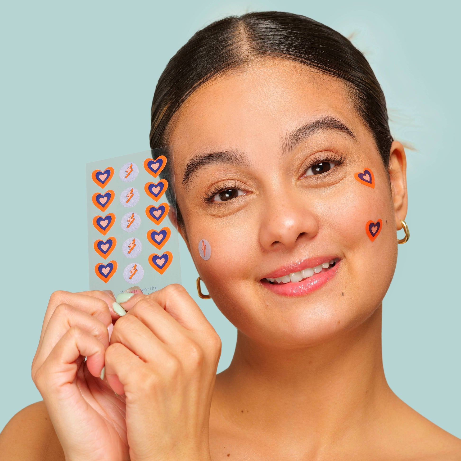 Hydrocolloid blemish patches heart design