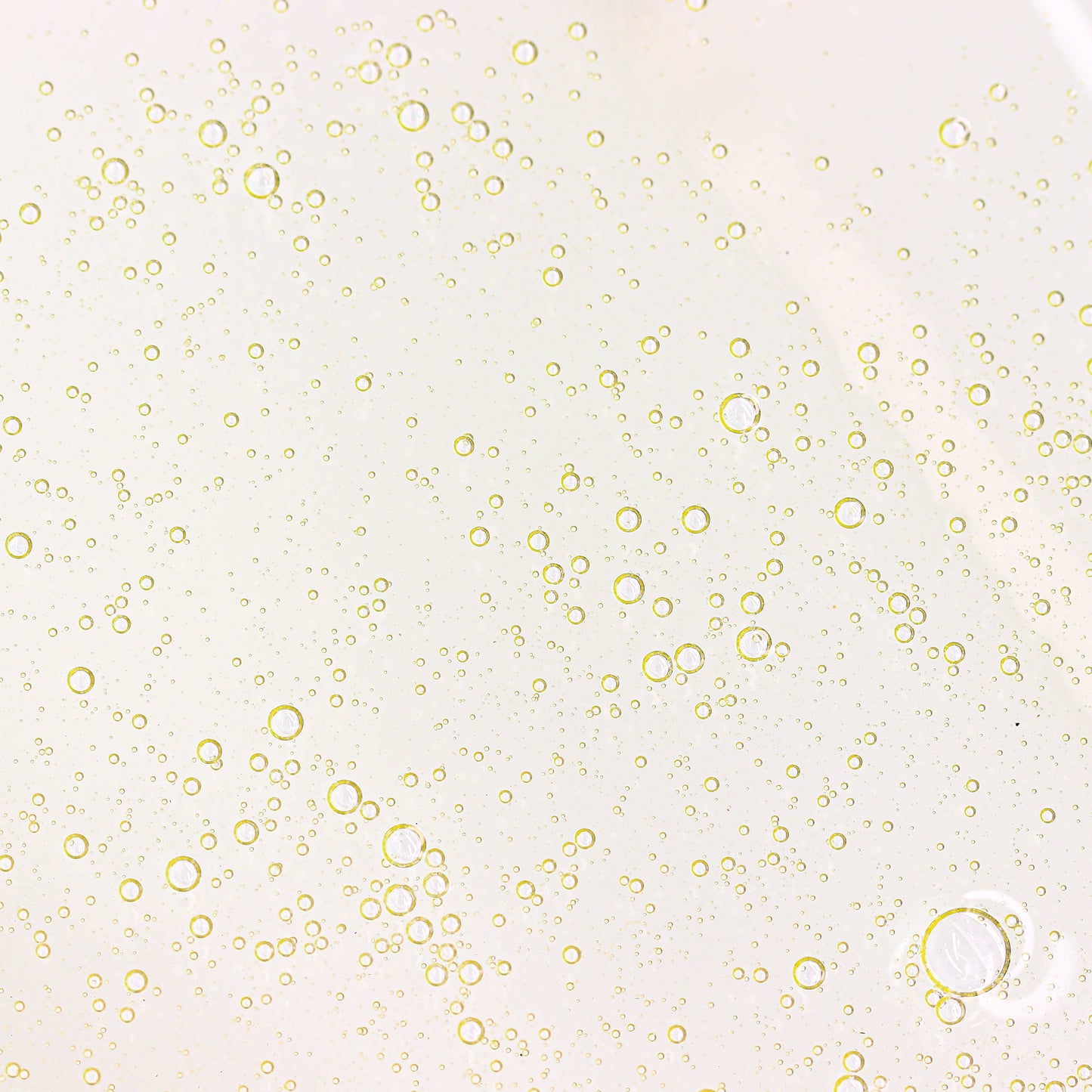 Men’s grooming and pampering spa kit