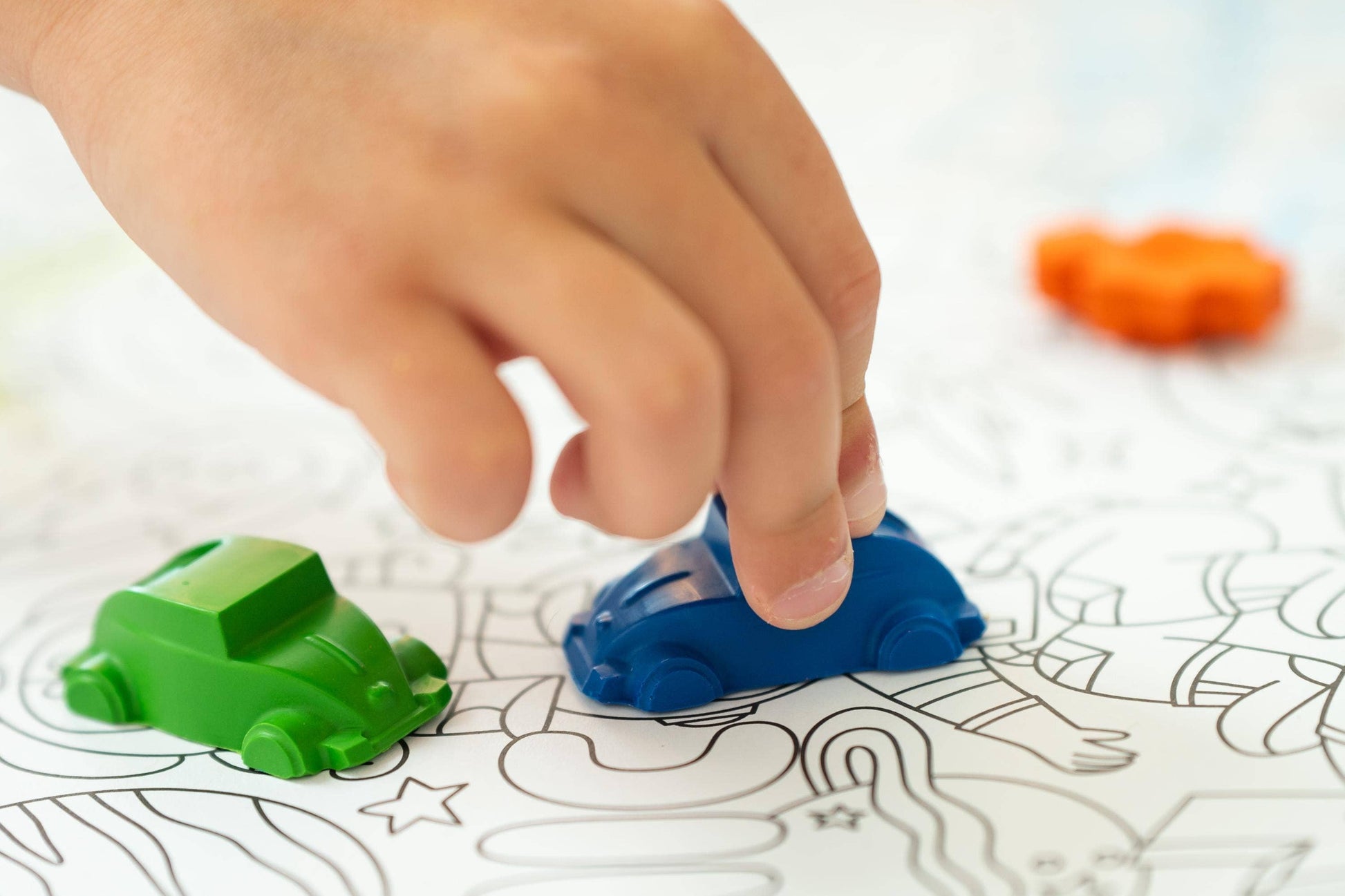 Non toxic car crayons for preschool and toddlers