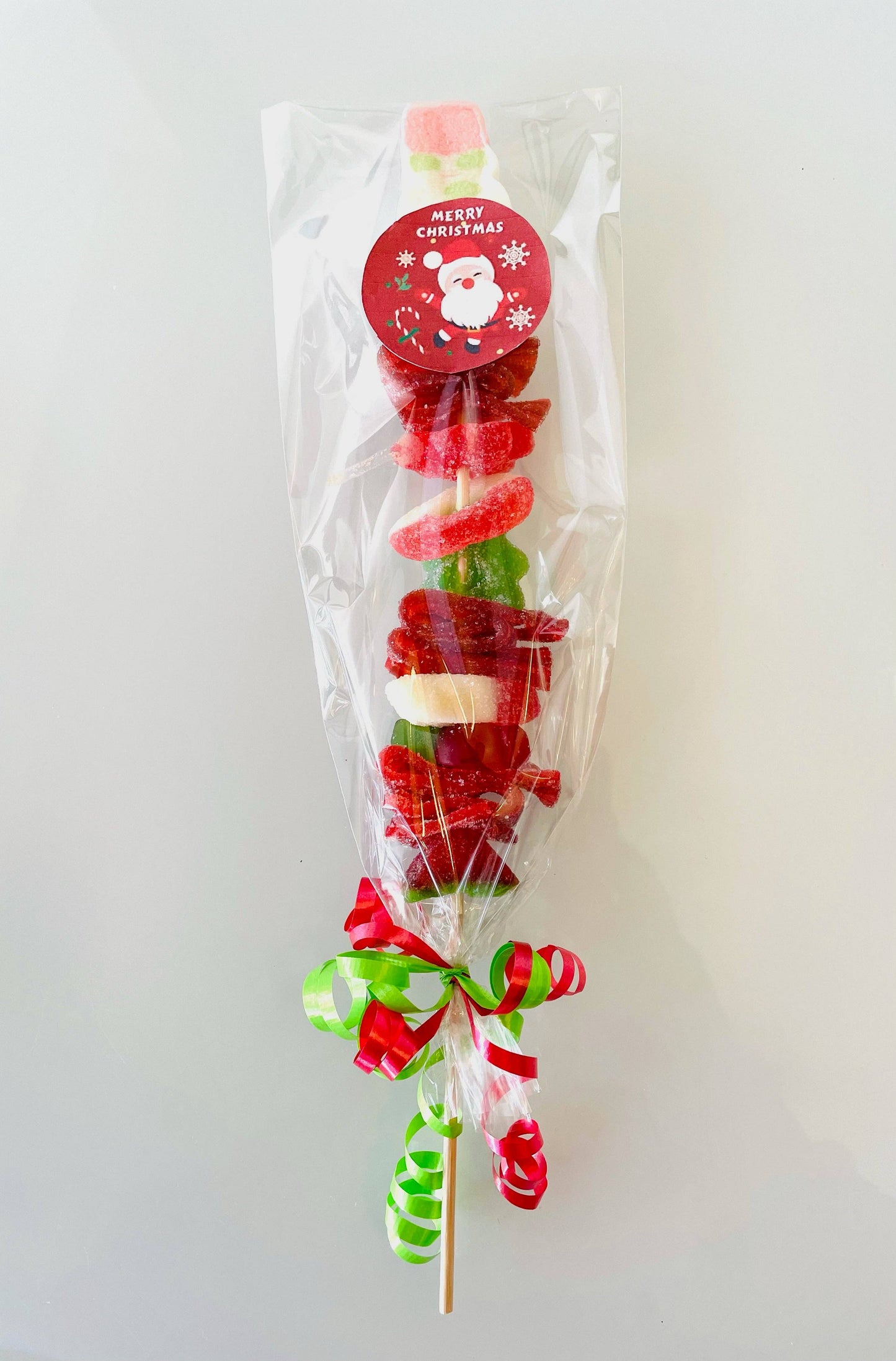 Customizable candy kabobs for parties