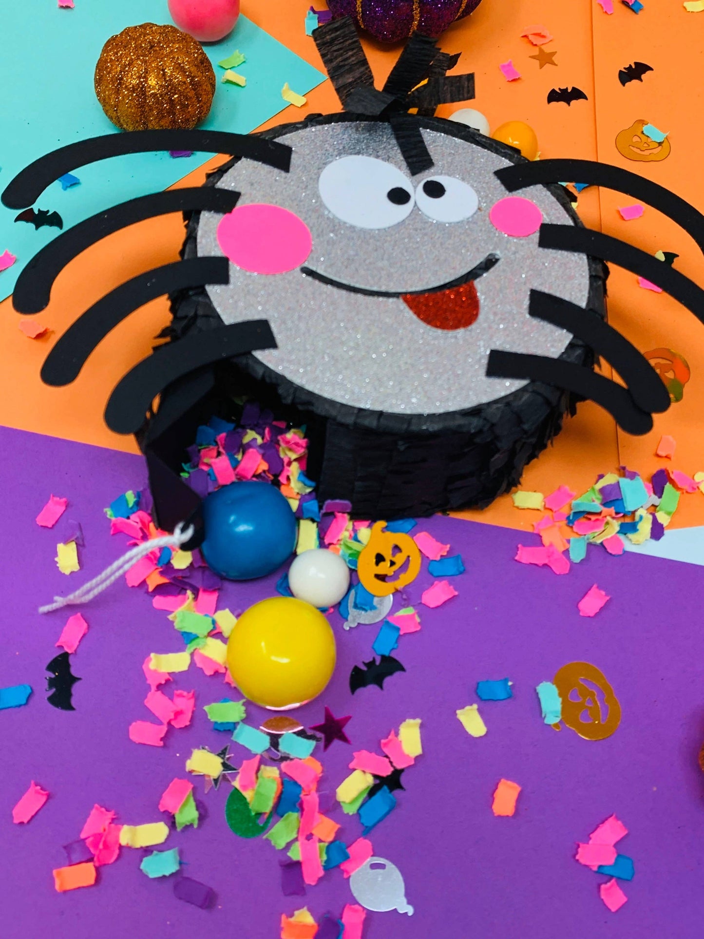 “Charlotte” 🕷️ Mini Spider Piñata Halloween Indoor Decoration