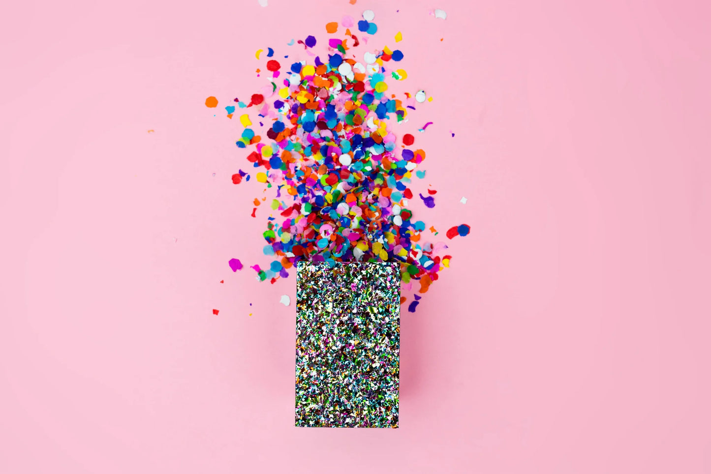 Set of 4 acrylic pen cups with hand-sprinkled confetti, stylish and fun for any workspace.