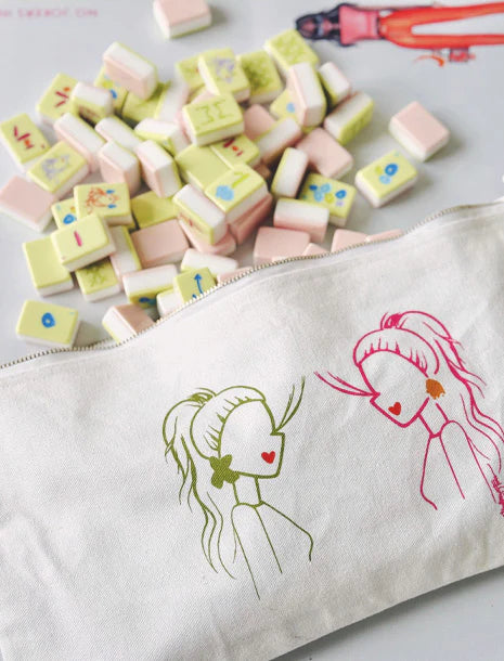 Mahjong game setup with optional table light